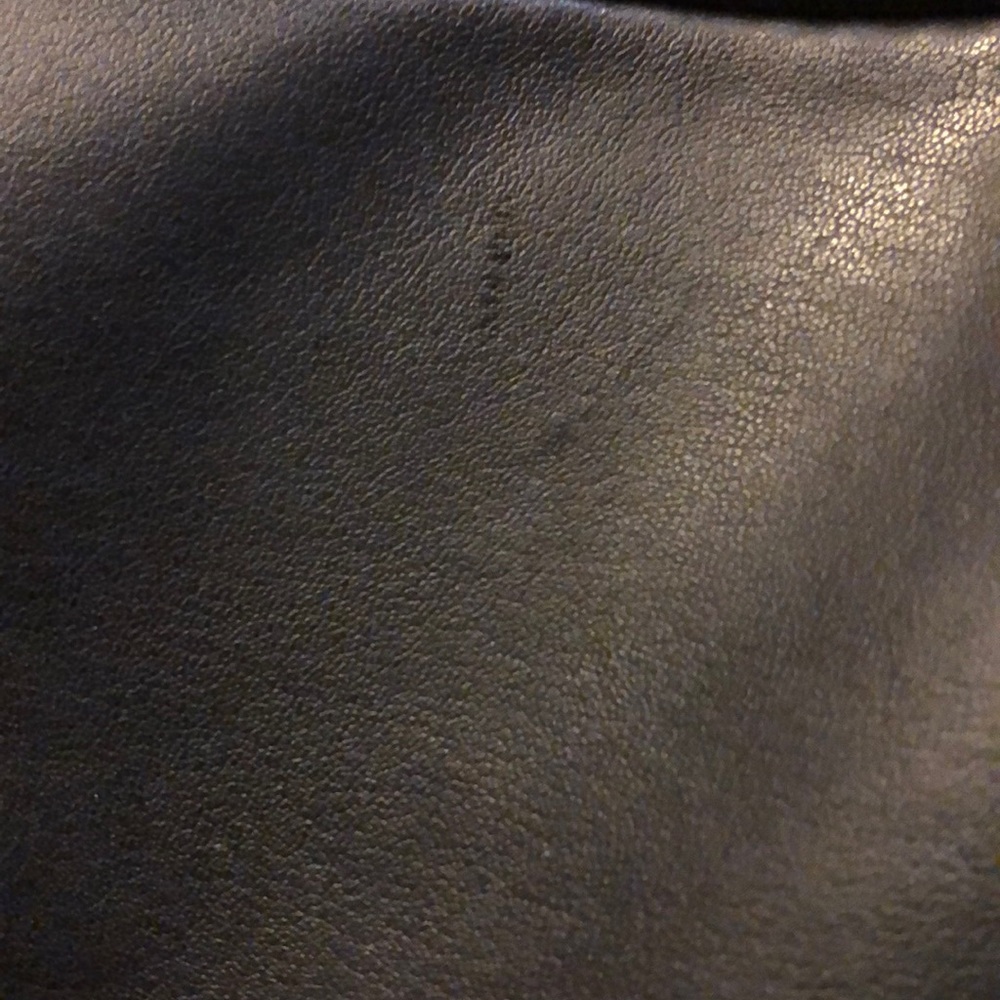 🎉EUC Etienne Aigner purse - Picture 8 of 8